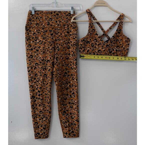 Carbon38 Layered Leopard Metallic High Rise Leggings and Sports Bra Size Medium - Picture 2 of 8